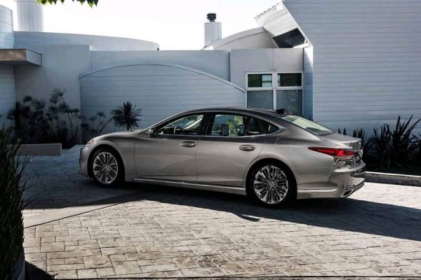 Lexus presentará el nuevo LS 500h en el Salón de Ginebra