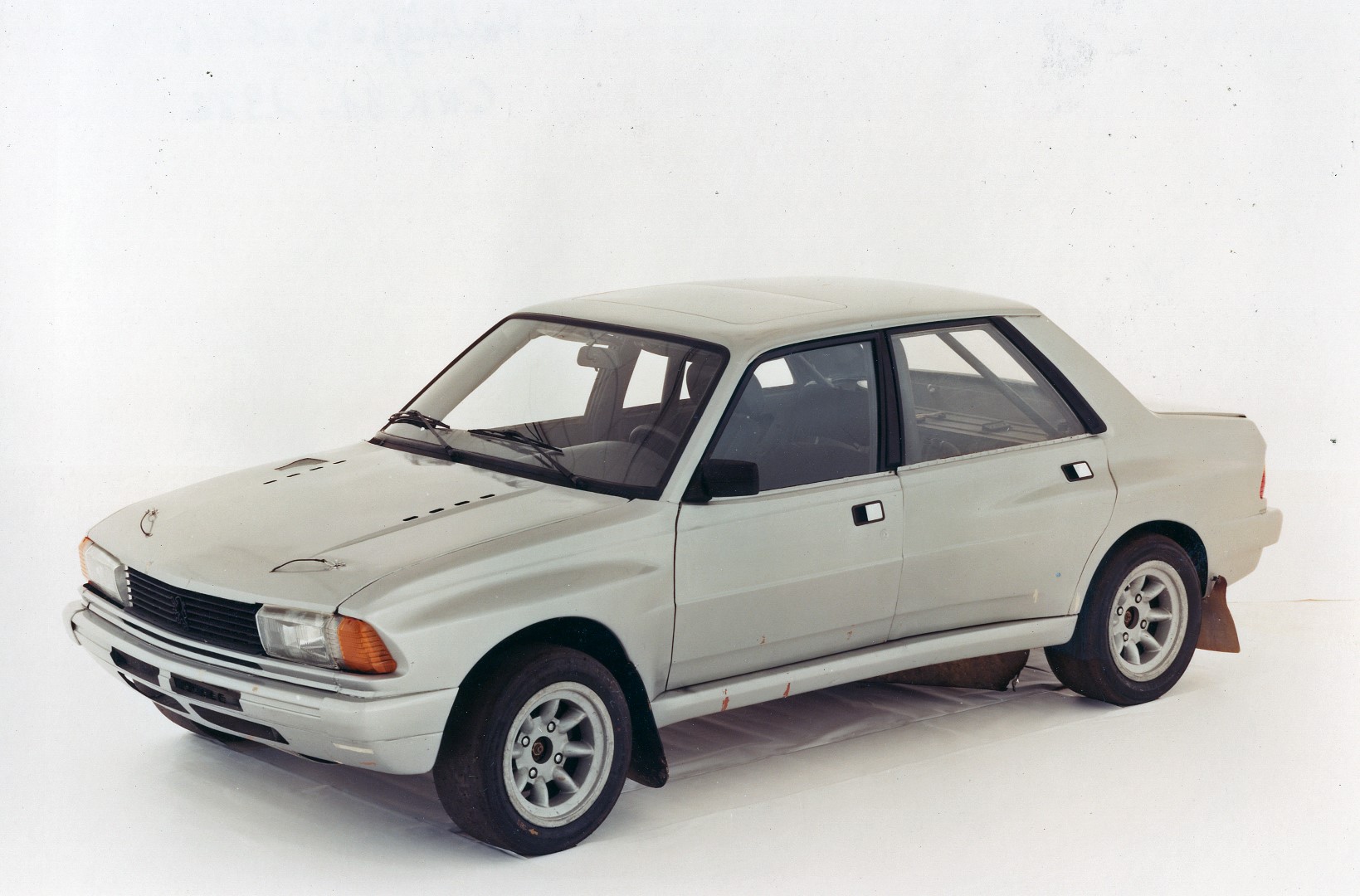 ¿Conoces el Peugeot 305 V6? ¿Conoces el Peugeot 305 V6?