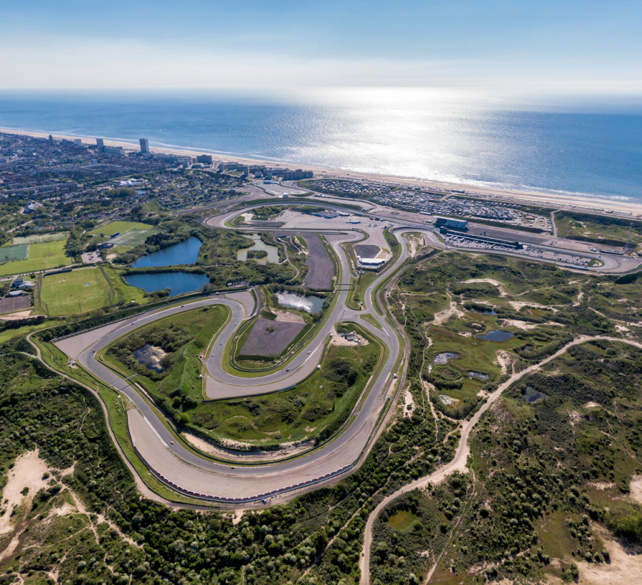 Previa del GP de Holanda 2024: McLaren y Mercedes suben y Verstappen puede sufrir mucho en casa Previa del GP de Holanda 2024: McLaren y Mercedes suben y Verstappen puede sufrir mucho en casa
