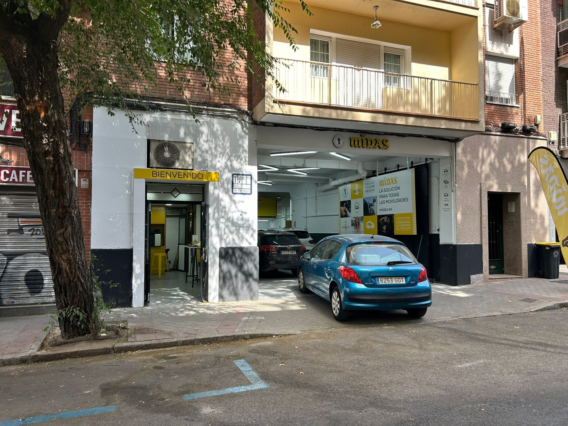 Midas inaugura un nuevo centro en Ciudad Lineal (Madrid) Midas inaugura un nuevo centro en Ciudad Lineal (Madrid)