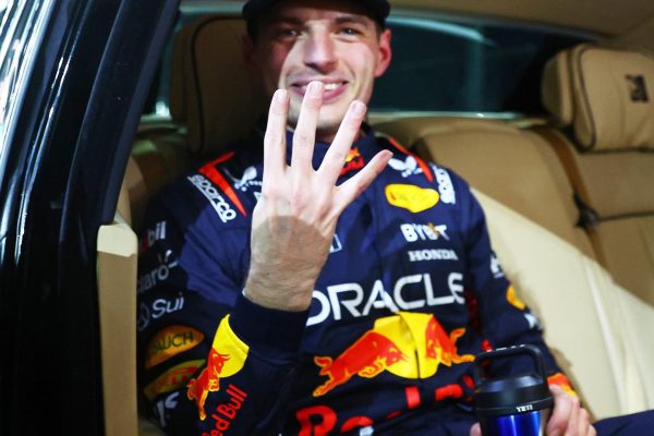 Verstappen culmina su hazaña y es un tetracampeón sin límites Verstappen culmina su hazaña y es un tetracampeón sin límites