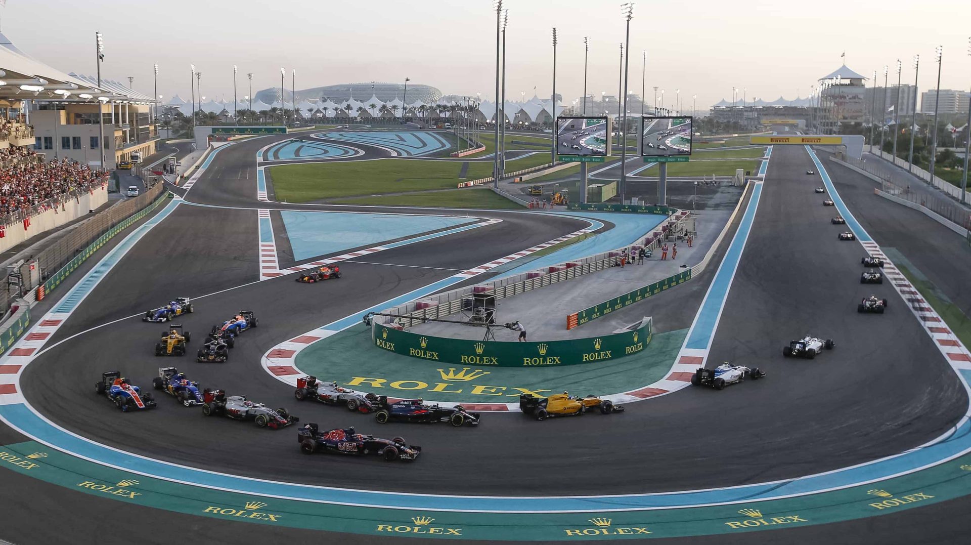 Dominan los McLaren, Sainz es cuarto, pero nadie se cree los tiempos