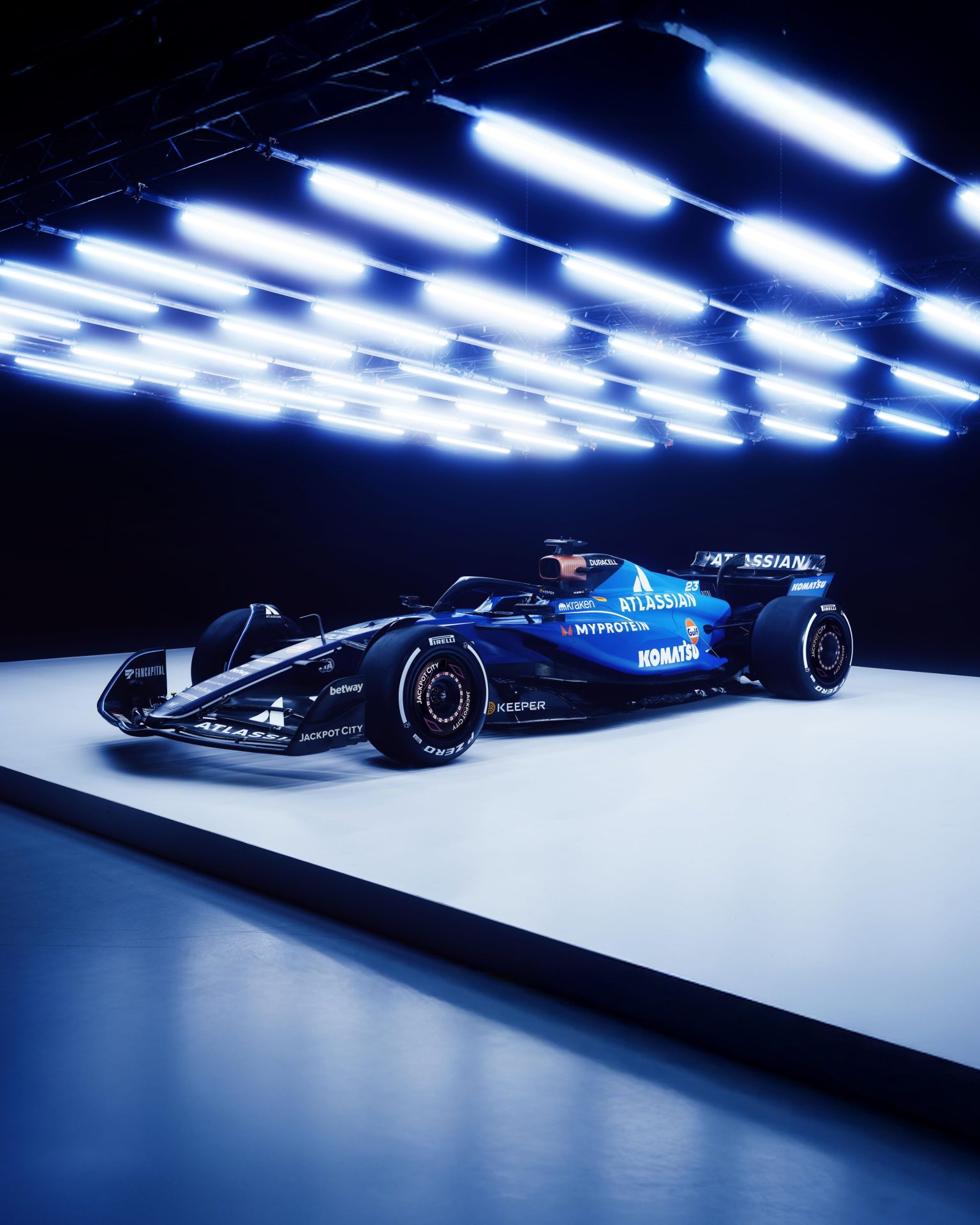 Oficial: Williams muestra su atrevida decoración de cara a la temporada 2025.