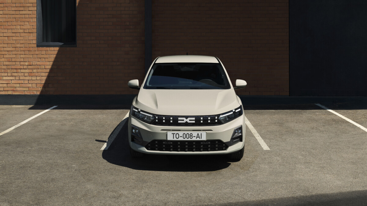 Dacia pone al día los Sandero, Sandero Stepway y Jogger